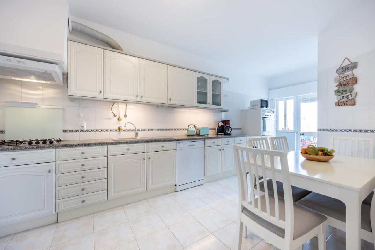 Stylish Seashore Apartment Лагуш Экстерьер фото